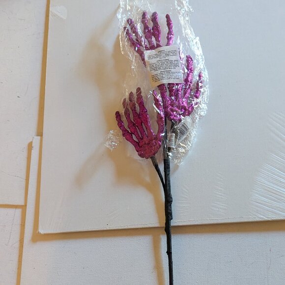 NWT 3 Skeleton Hands Pink Glitter Floral Pick Ashland Goth Halloween Decoration - Picture 2 of 11